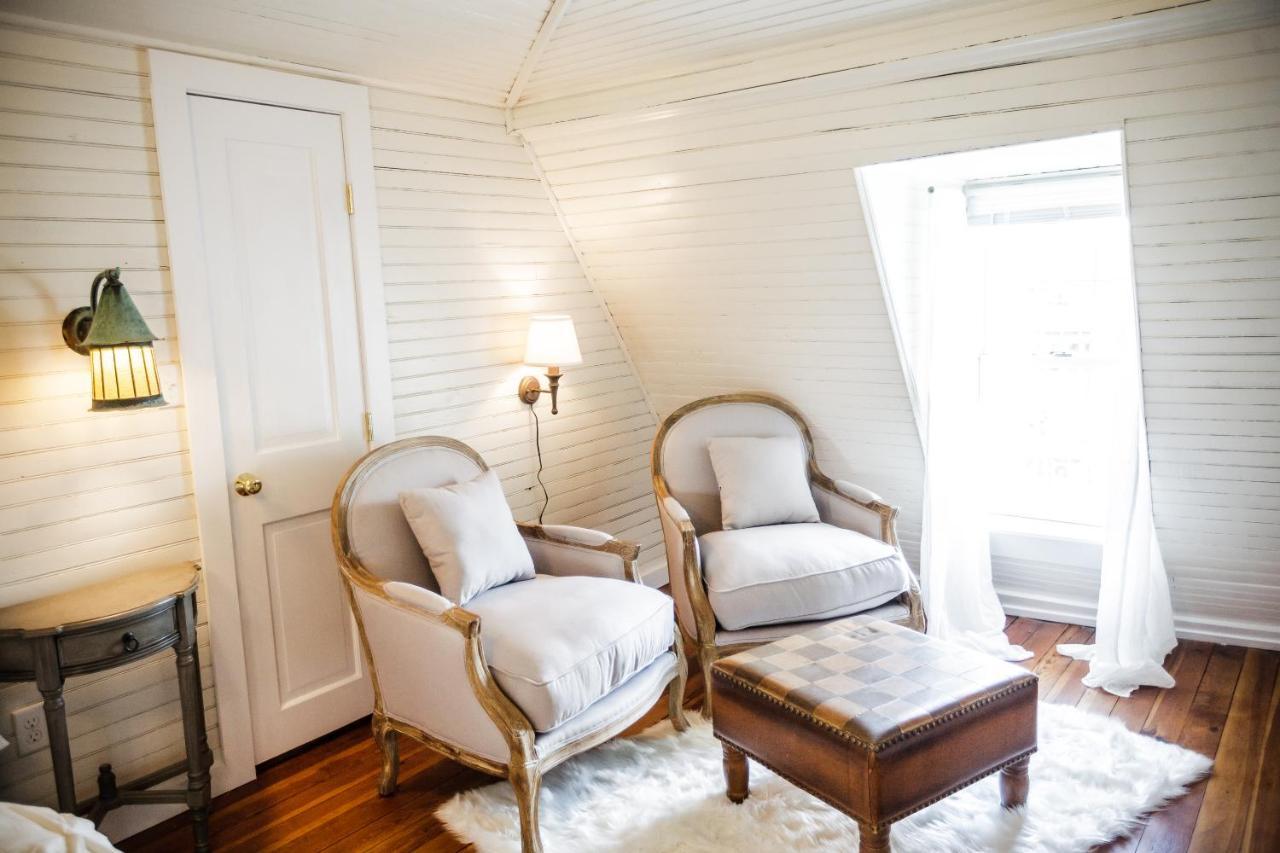 Fairytale Loft Suite 1 Bed, 1 Bath Luxury Apartment In Downtown Belmont شارلوتسفيل، فيرجينيا المظهر الخارجي الصورة